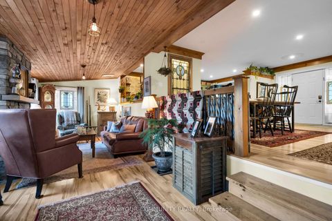 Photo 19 at 111 Sibbald Crescent, Sutton & Jackson's Point, Georgina