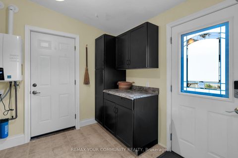 Photo 32 at 111 Sibbald Crescent, Sutton & Jackson's Point, Georgina