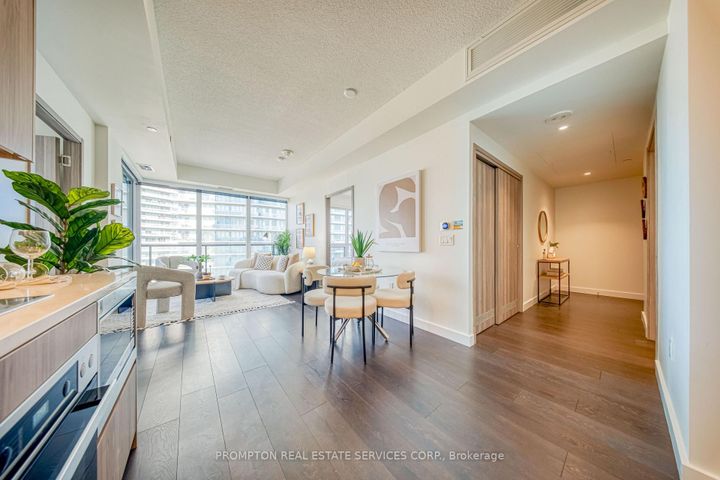 Photo 4 at 2012 - 95 Mcmahon Drive, Bayview Village, Toronto
