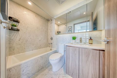 Photo 17 at 2012 - 95 Mcmahon Drive, Bayview Village, Toronto