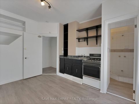 Photo 13 at 19 Minto Street, Coxwell, Toronto