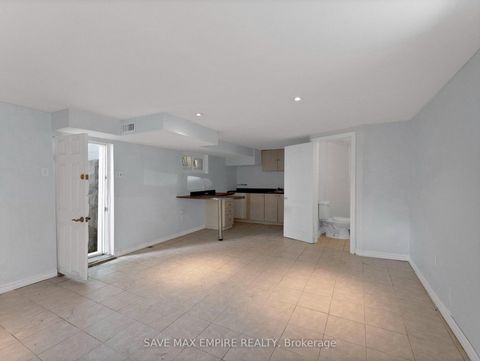Photo 22 at 19 Minto Street, Coxwell, Toronto