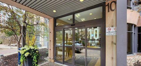 Photo 2 at 1608 - 10 Northtown Way, Willowdale East, Toronto
