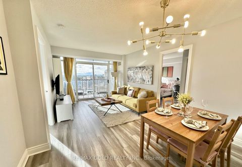 Photo 4 at 1608 - 10 Northtown Way, Willowdale East, Toronto