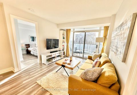Photo 9 at 1608 - 10 Northtown Way, Willowdale East, Toronto