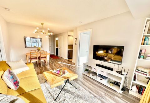 Photo 12 at 1608 - 10 Northtown Way, Willowdale East, Toronto