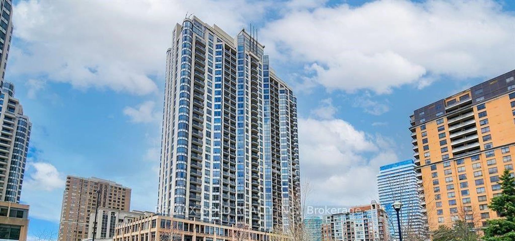 1608 - 10 Northtown Way, Willowdale East, Toronto 