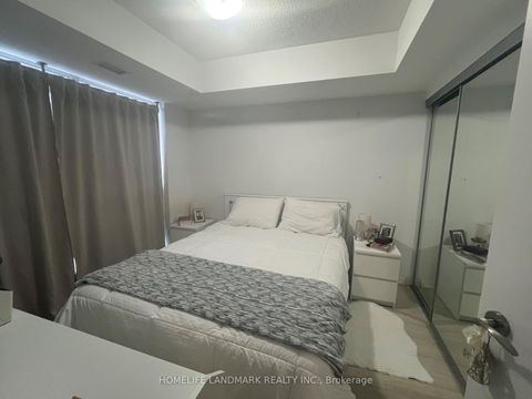 Photo 14 at 710 - 3091 Dufferin Street, Glen Park, Toronto