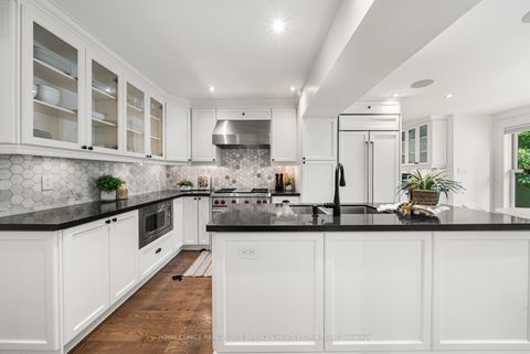 Photo 11 at 17 Noel Avenue, Leaside, Toronto