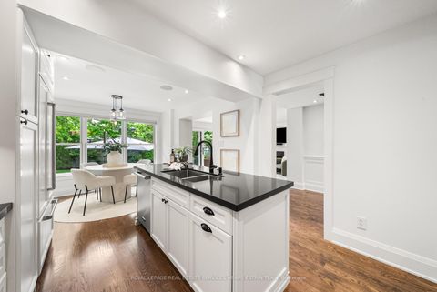 Photo 13 at 17 Noel Avenue, Leaside, Toronto