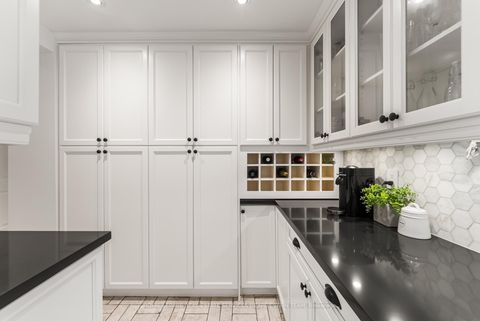 Photo 16 at 17 Noel Avenue, Leaside, Toronto