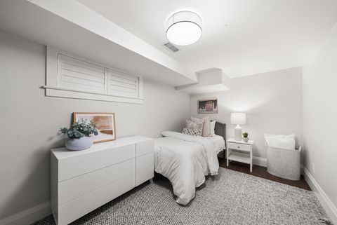Photo 38 at 17 Noel Avenue, Leaside, Toronto