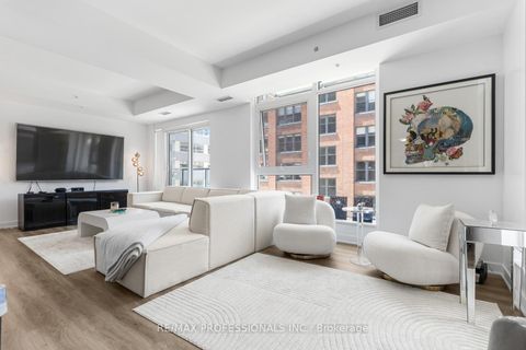 Photo 16 at 325 - 30 Nelson Street, Waterfront Communities C1, Toronto