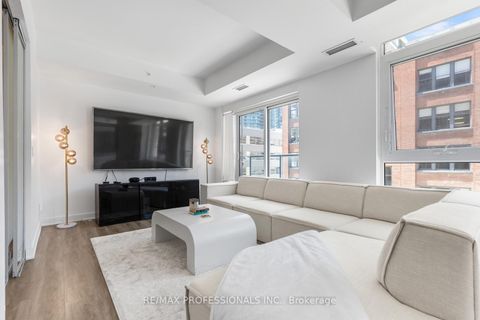 Photo 18 at 325 - 30 Nelson Street, Waterfront Communities C1, Toronto