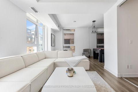 Photo 20 at 325 - 30 Nelson Street, Waterfront Communities C1, Toronto