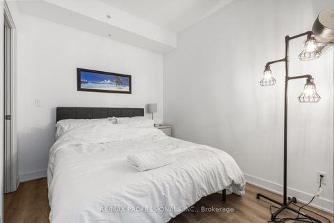 Photo 28 at 325 - 30 Nelson Street, Waterfront Communities C1, Toronto