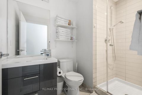 Photo 29 at 325 - 30 Nelson Street, Waterfront Communities C1, Toronto