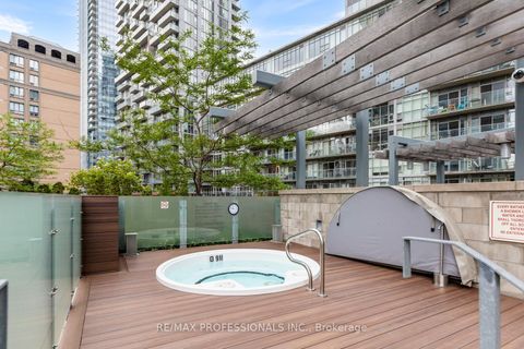 Photo 34 at 325 - 30 Nelson Street, Waterfront Communities C1, Toronto