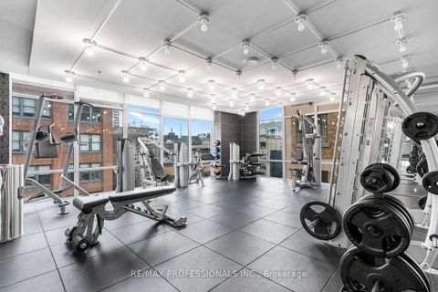 Photo 36 at 325 - 30 Nelson Street, Waterfront Communities C1, Toronto