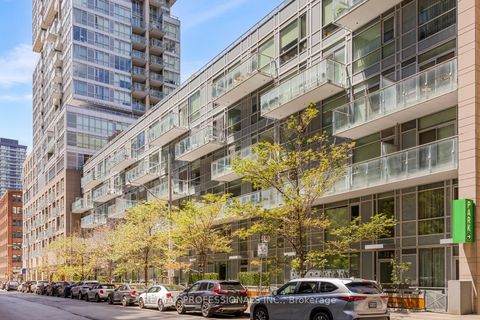 Photo 40 at 325 - 30 Nelson Street, Waterfront Communities C1, Toronto