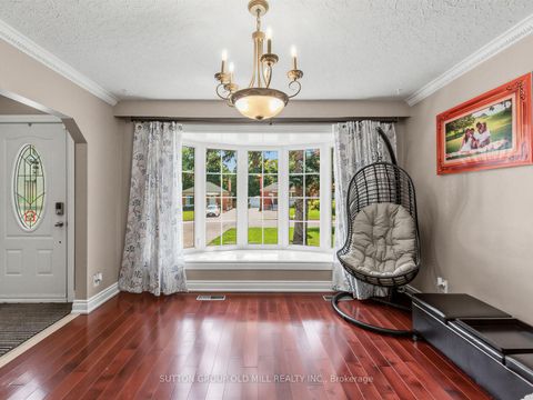 Photo 5 at 40 Tansley Avenue, Bendale, Toronto