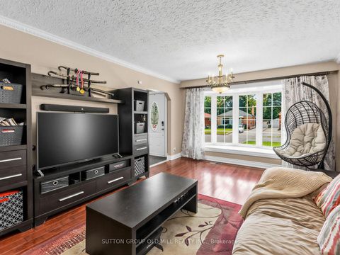 Photo 6 at 40 Tansley Avenue, Bendale, Toronto