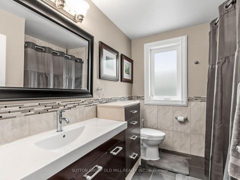 Photo 15 at 40 Tansley Avenue, Bendale, Toronto