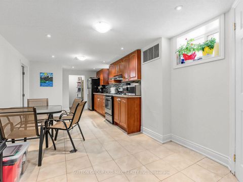 Photo 17 at 40 Tansley Avenue, Bendale, Toronto