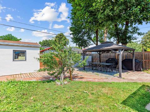 Photo 23 at 40 Tansley Avenue, Bendale, Toronto