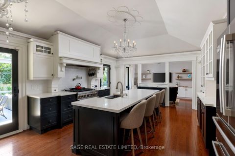 Photo 10 at 5 Blair Athol Crescent, Rosethorn, Toronto