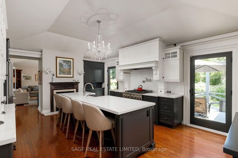 Photo 11 at 5 Blair Athol Crescent, Rosethorn, Toronto