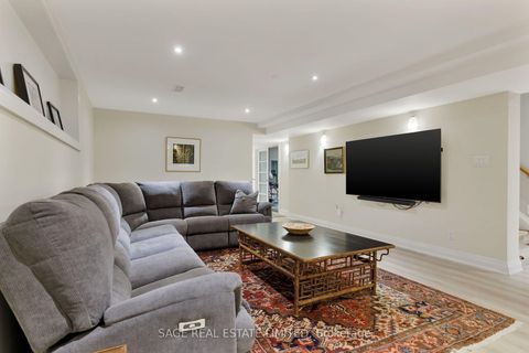 Photo 29 at 5 Blair Athol Crescent, Rosethorn, Toronto