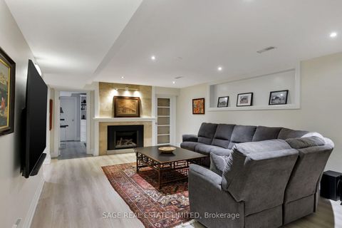 Photo 30 at 5 Blair Athol Crescent, Rosethorn, Toronto