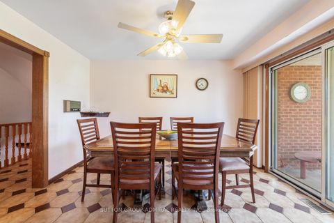 Photo 9 at 48 Weldrick Road W, North Richvale, Richmond Hill