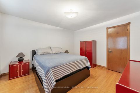 Photo 22 at 48 Weldrick Road W, North Richvale, Richmond Hill