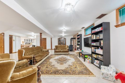 Photo 25 at 48 Weldrick Road W, North Richvale, Richmond Hill