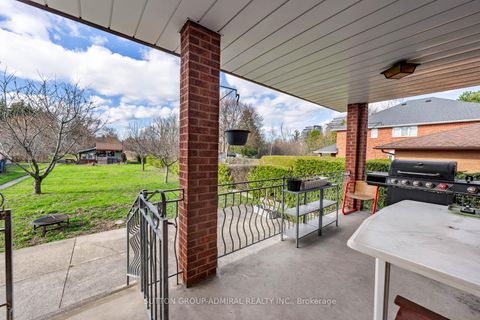 Photo 32 at 48 Weldrick Road W, North Richvale, Richmond Hill