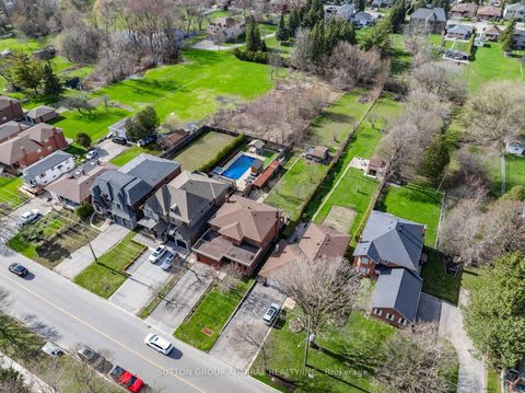 Photo 37 at 48 Weldrick Road W, North Richvale, Richmond Hill