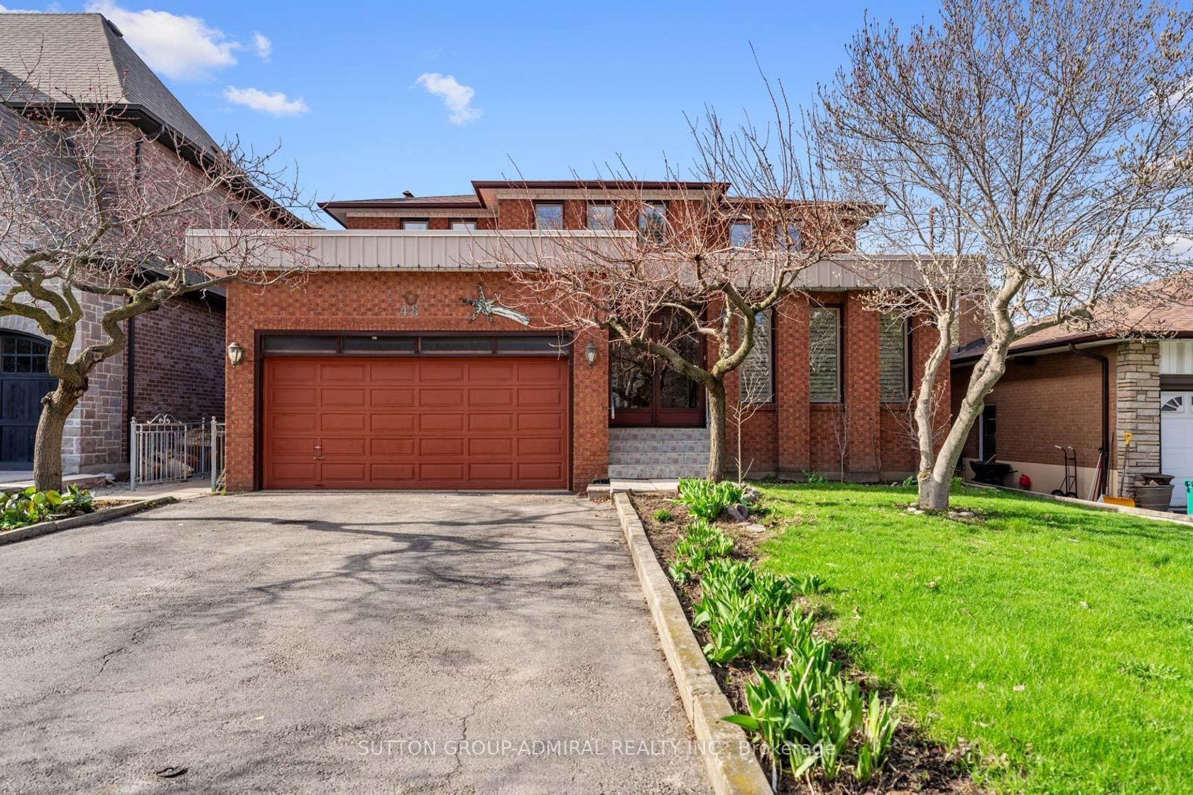 48 Weldrick Road W, North Richvale, Richmond Hill photo number 2