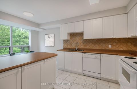 Photo 8 at 212 - 16 Dallimore Circle, Don Mills, Toronto