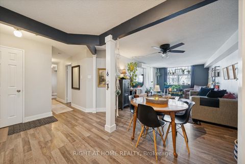 Photo 12 at 707 - 260 Davis Drive, Central Newmarket, Newmarket