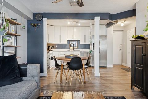 Photo 13 at 707 - 260 Davis Drive, Central Newmarket, Newmarket