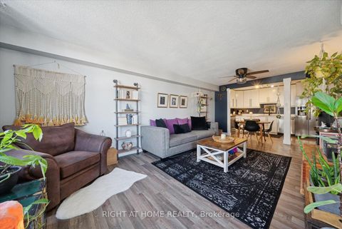 Photo 17 at 707 - 260 Davis Drive, Central Newmarket, Newmarket