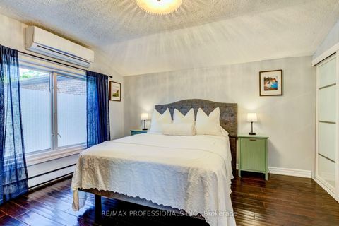 Photo 14 at 39 Rosemeade Avenue, Queensway, Toronto