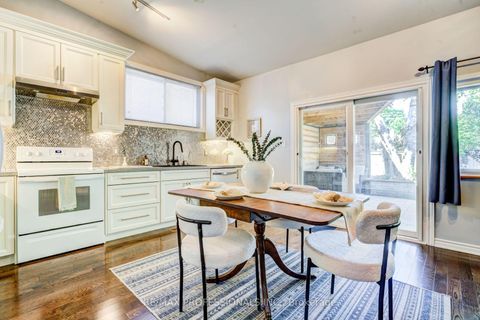 Photo 22 at 39 Rosemeade Avenue, Queensway, Toronto
