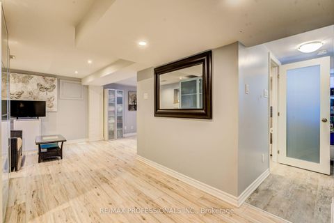 Photo 27 at 39 Rosemeade Avenue, Queensway, Toronto