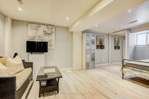 Photo 28 at 39 Rosemeade Avenue, Queensway, Toronto