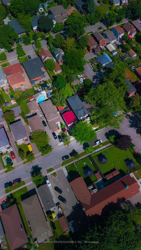 Photo 49 at 39 Rosemeade Avenue, Queensway, Toronto