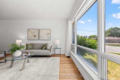Photo 2 at 41 Clapperton Avenue, Birchmount, Toronto