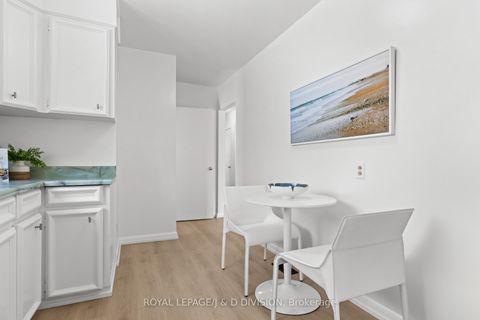 Photo 10 at 41 Clapperton Avenue, Birchmount, Toronto